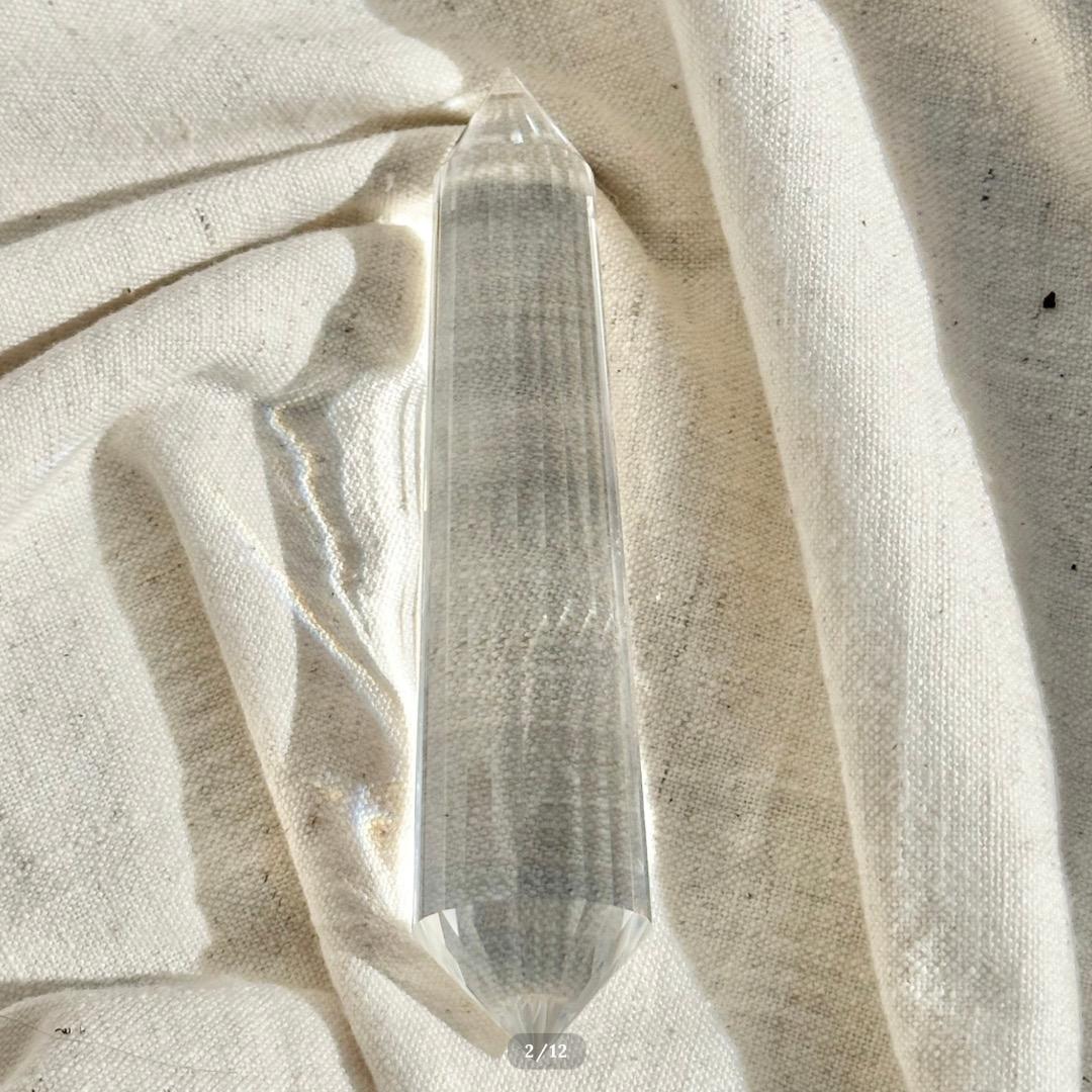 プレミアムクオリティ【水晶　ロッククリスタル】ヴォーゲルワンド クリスタル