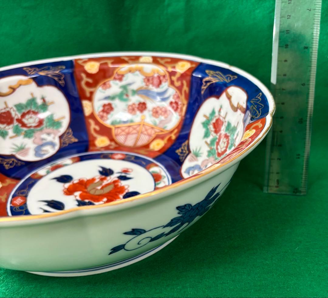 有田焼 松右衛門 菓子鉢 深鉢　和風花模様の陶磁器ボウル