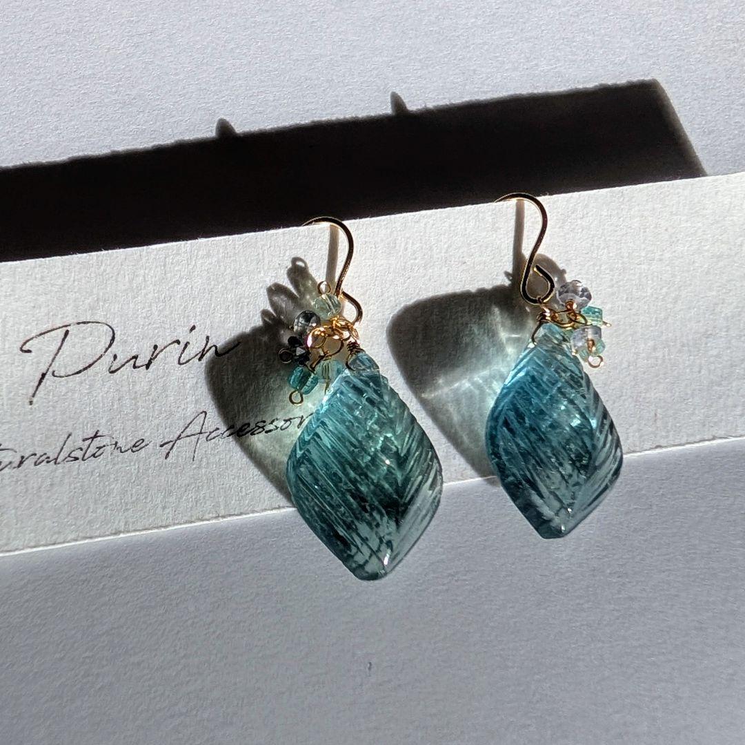 のんたん様 1点物✧︎フローライト リーフカービングピアス