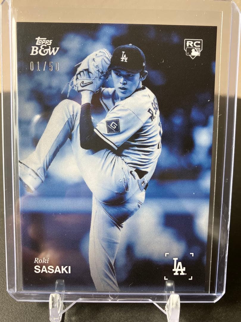 1/50シリアル】佐々木朗希 2025 Topps B&W /50 パラレル - メルカリ