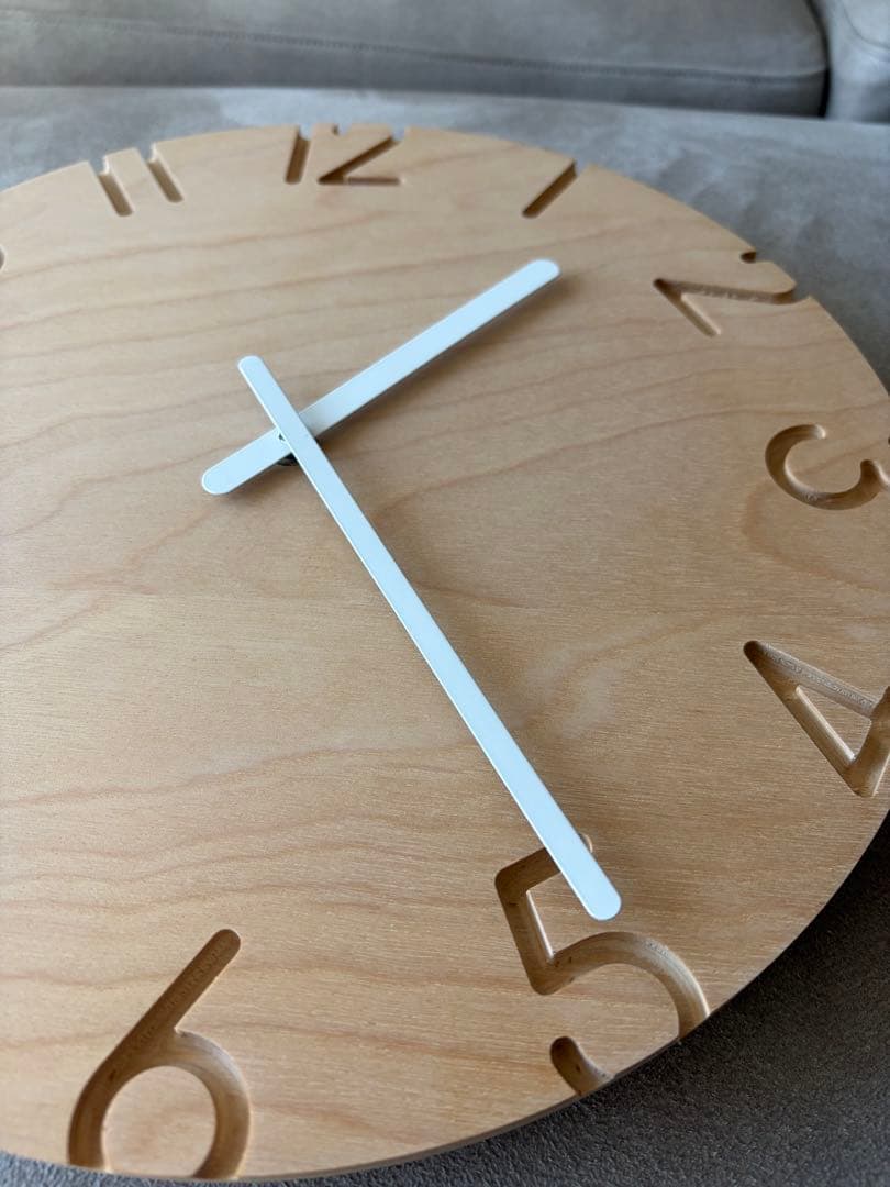 CARVED WOOD BIRCH/カーヴド ウッドバーチ 掛時計