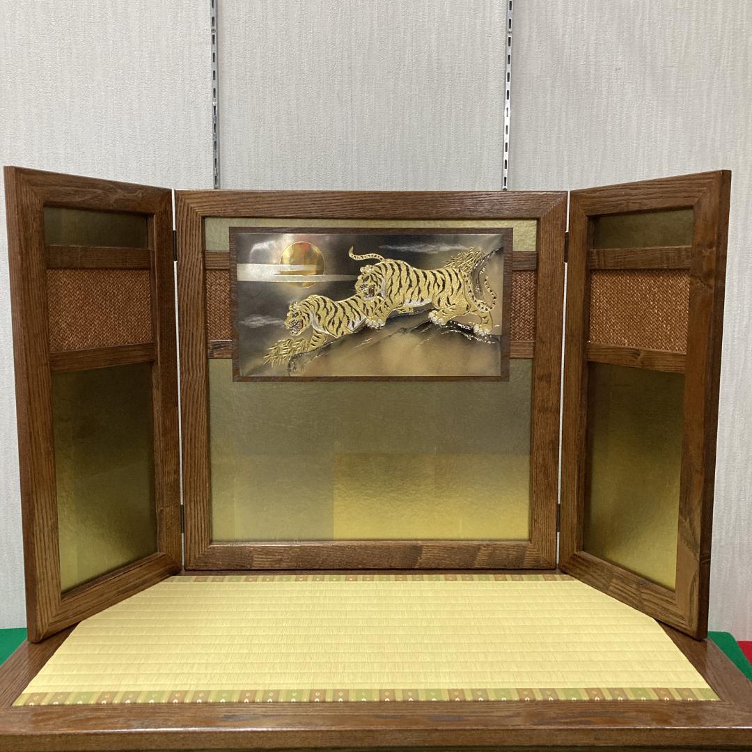 E21 　五月人形　5月台屏風のみ　台巾73㎝位　五月鎧兜　端午の節句