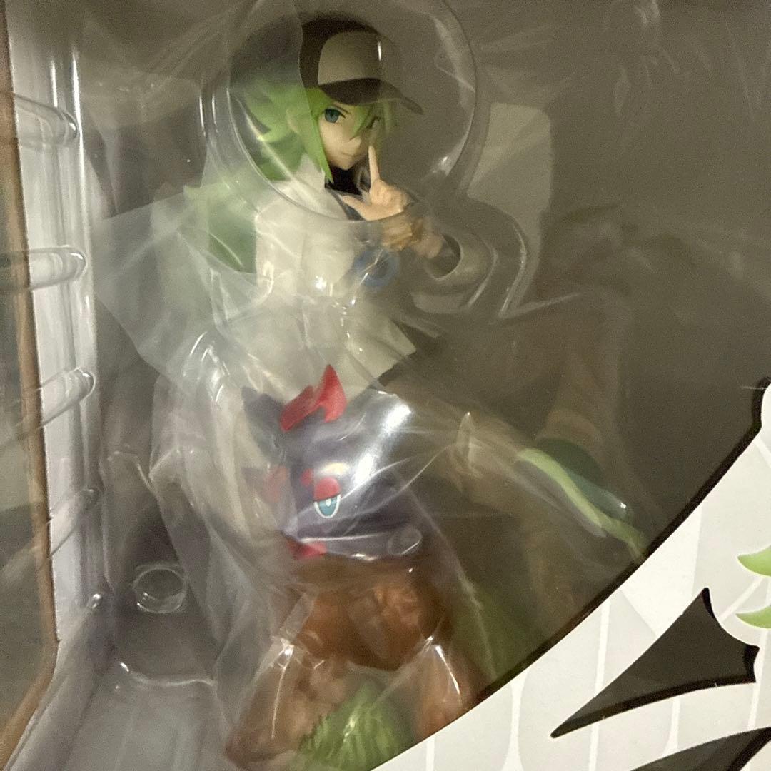 ポケモンセンターオリジナル フィギュア N＆ゾロア