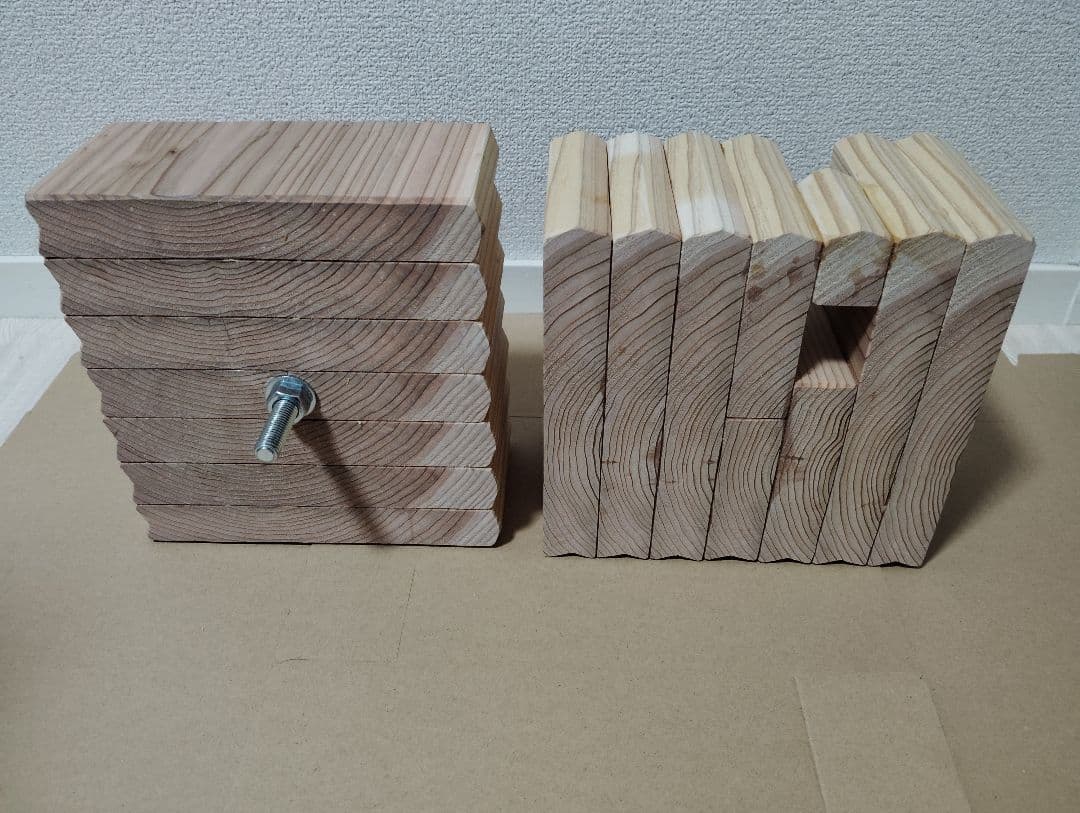 回転式籾摺り機(軽量小型、回転軸ボルト、籾上部投入タイプ)