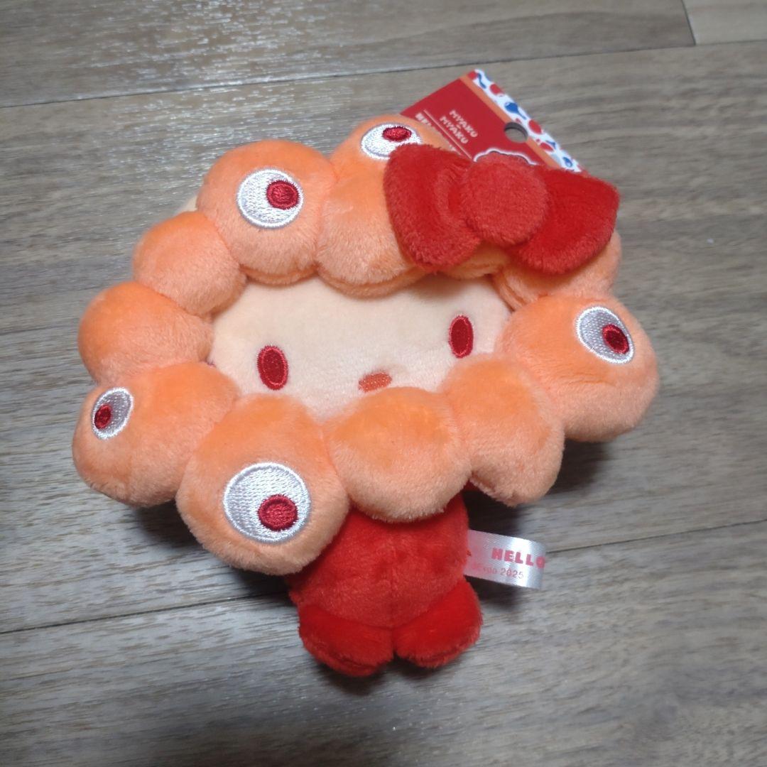 サンリオ ミャクミャク カラビナ キティ EXPO2025 推しカラー - メルカリ