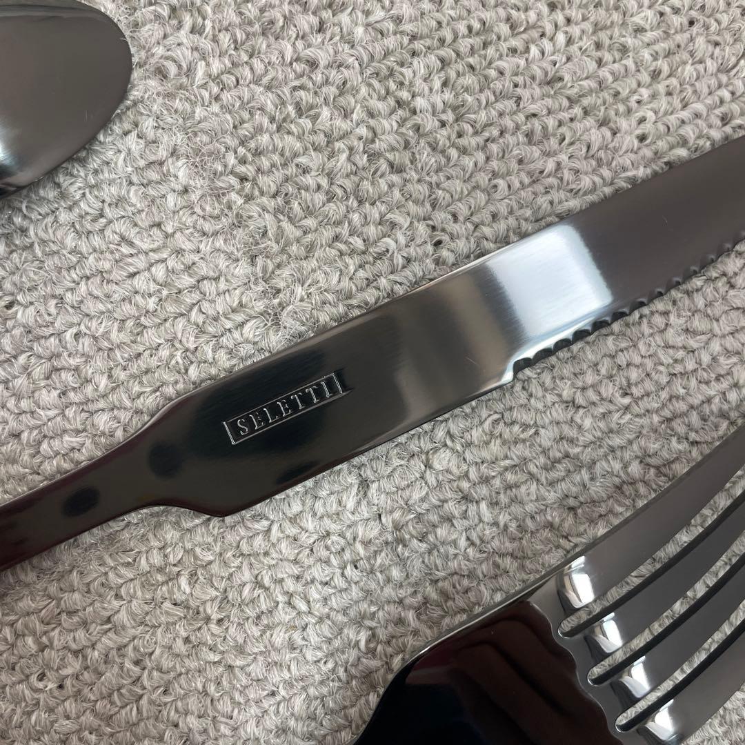 未使用　Seletti ブラックカトラリーセット　各種6本セット