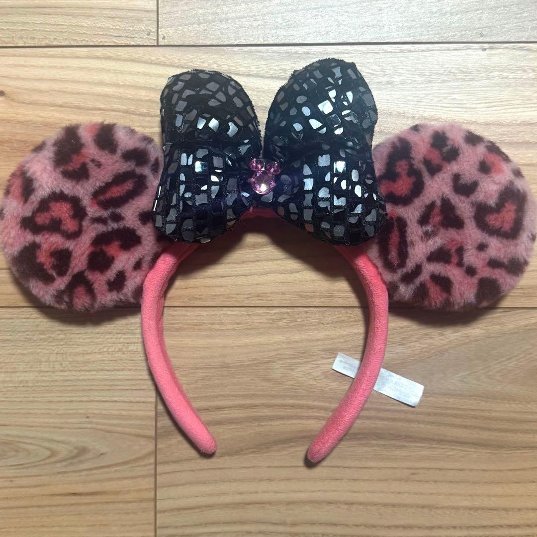 ディズニーリゾート ミニーちゃん カチューシャ ヒョウ柄 ピンク