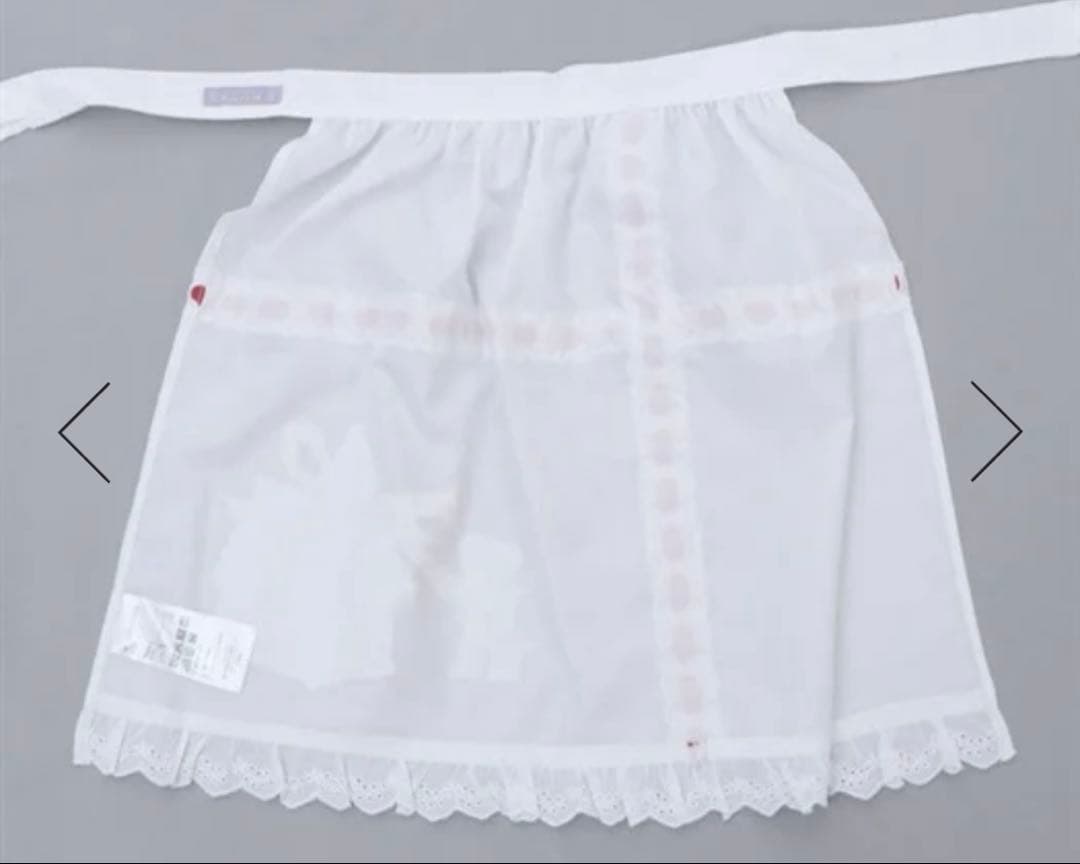 axes femme kawaiiお菓子の家プリントエプロン（シロ）