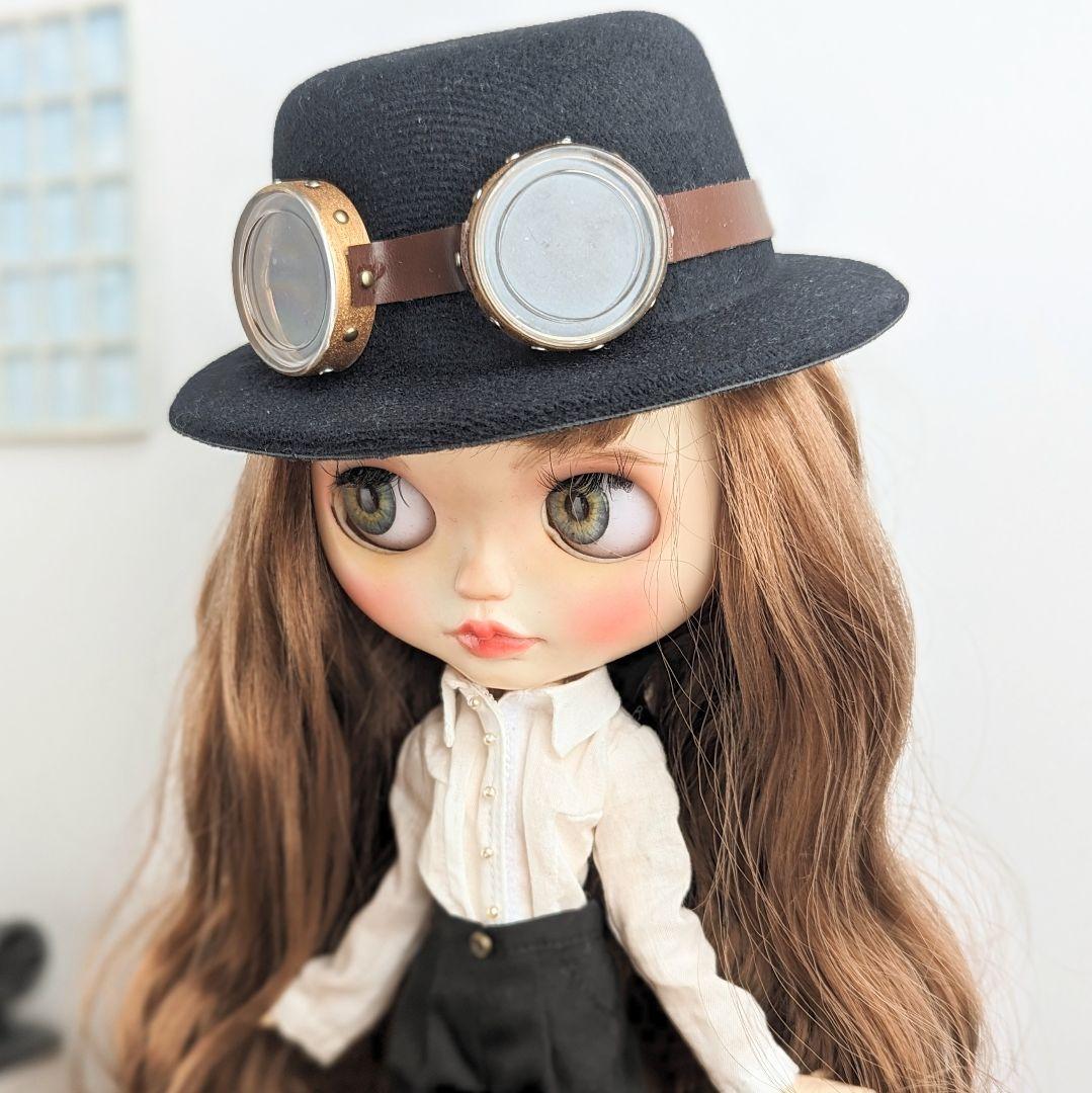 1043※スチームパンク・ゴーグルと歯車モチーフの黒の帽子 ※ブライスアウト