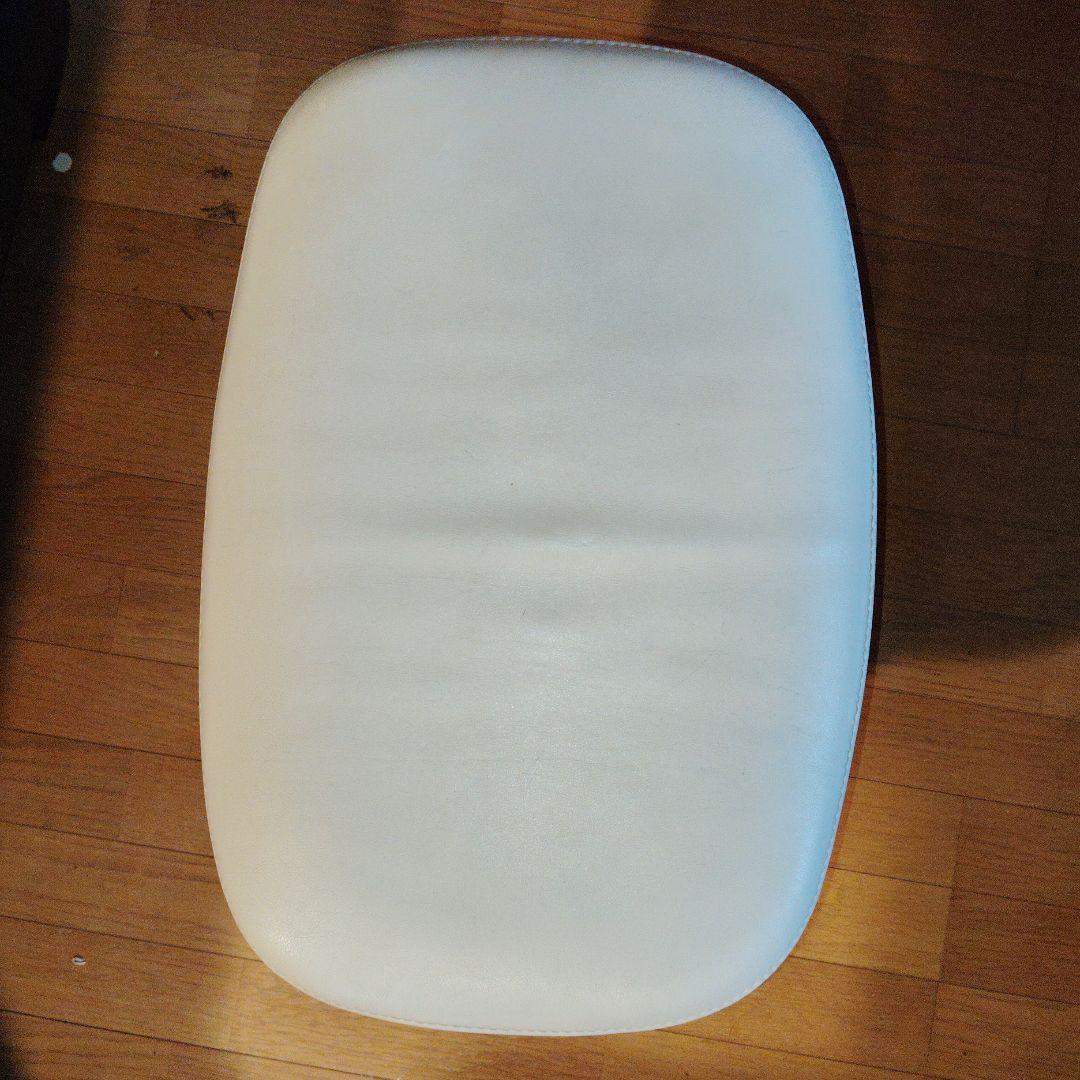 カリモク Karimoku オットマン