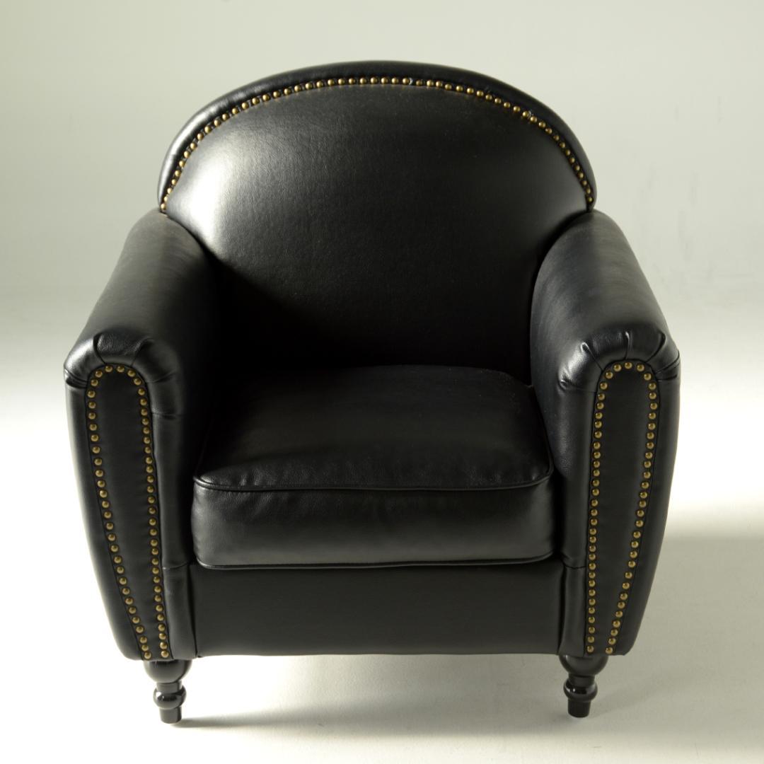 英国伝統クラシカルデザイン（美品）ソファー 　一人掛け