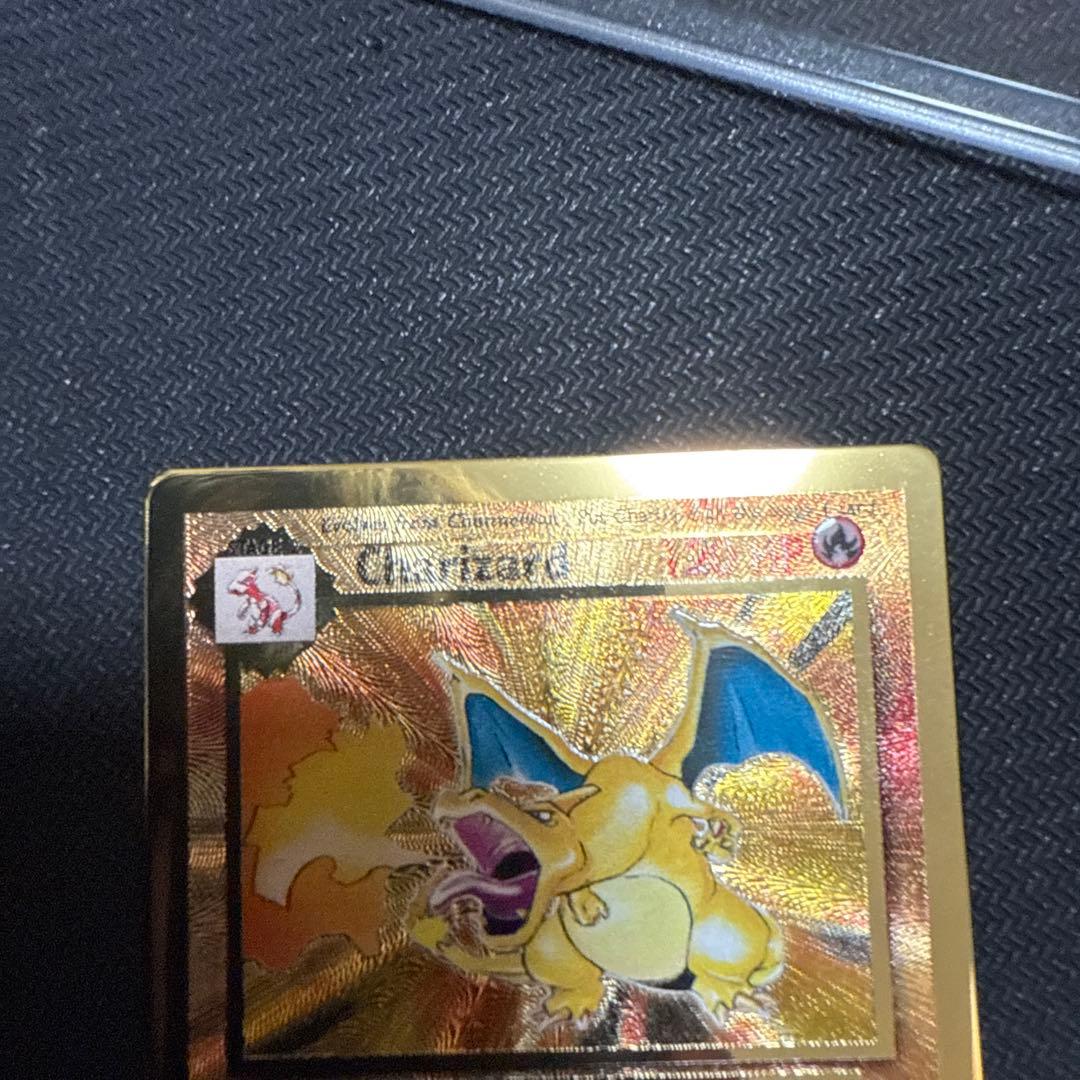 ポケモンカード 25th リザードン、ピカチュウ　ゴールドメタルカードセット