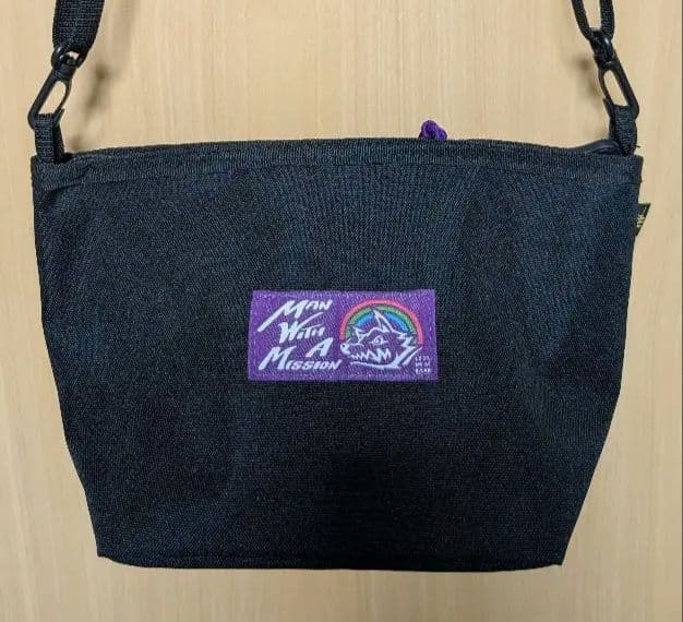 MAN WITH A MISSION マンウィズ ライトミニショルダーポーチ - メルカリ