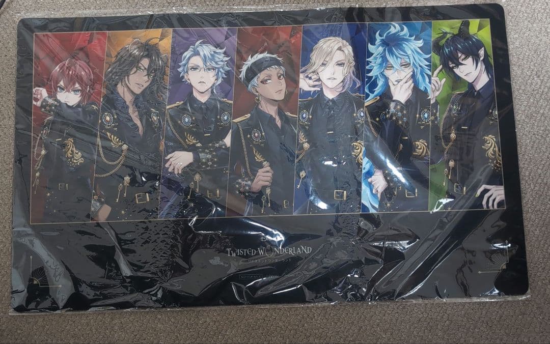 ビルディバイド ディズニーツイステッドワンダーランド プレイマット