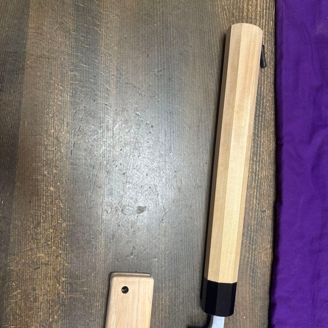 マグロ包丁鞘付 鮪包丁 刃渡700mm 刺身包丁 スネークウッド八角柄