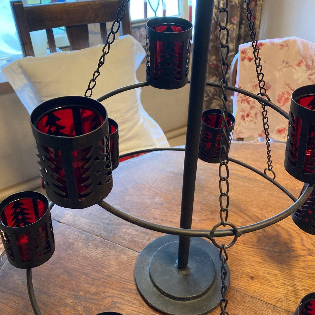アイアン　赤いガラスのキャンドルスタンド