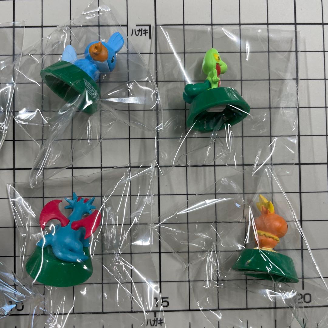 ゲームボーイアドバンス用マスコット プチキャラポケモン 彩色8個セット