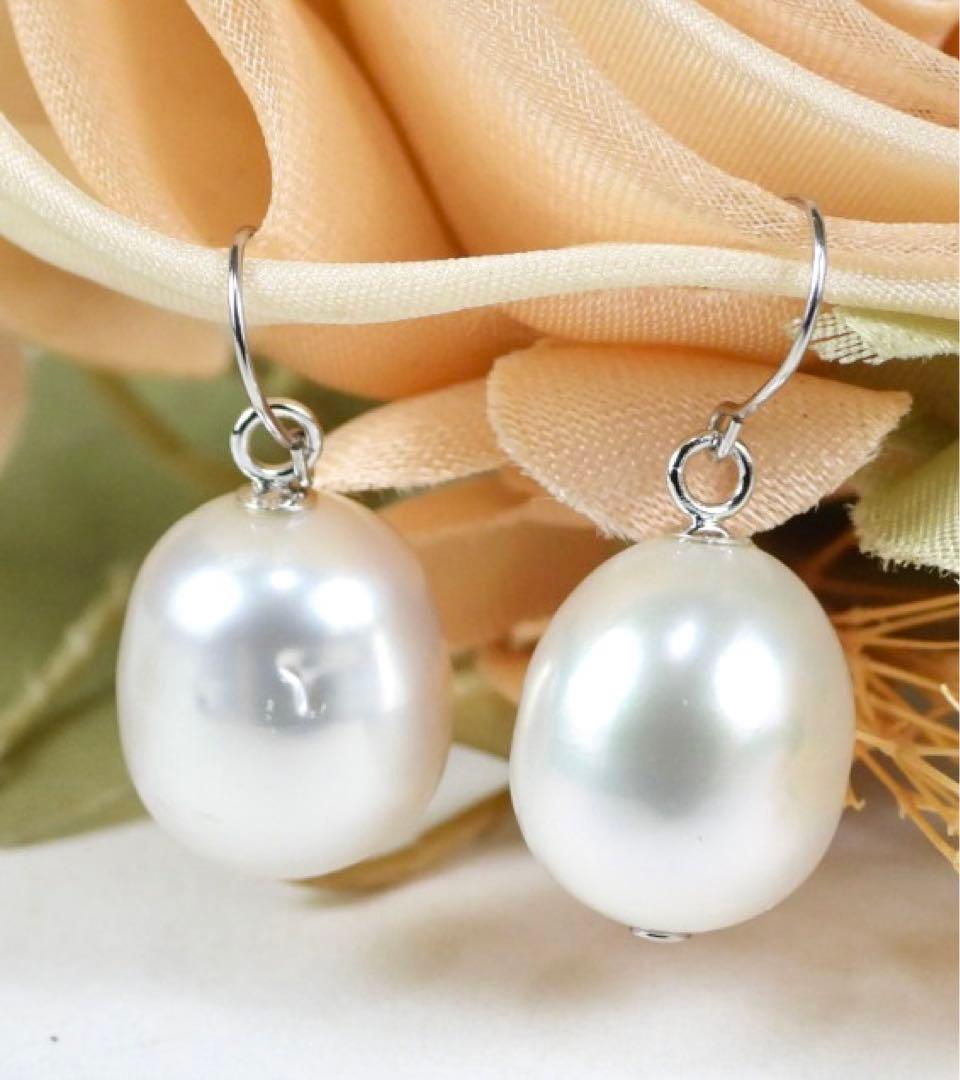 PT900  白蝶パール　ピアス　約10.3