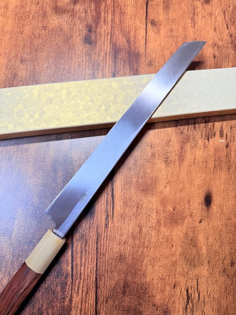 【堺打刃物】蛸引 先丸　包丁　8寸　白二鋼　紫檀水牛八角柄