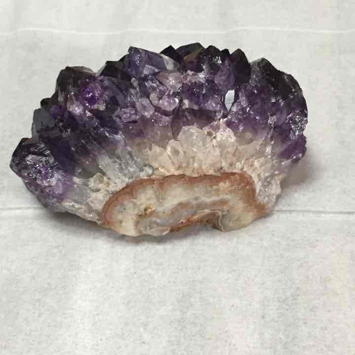 アメジストの原石