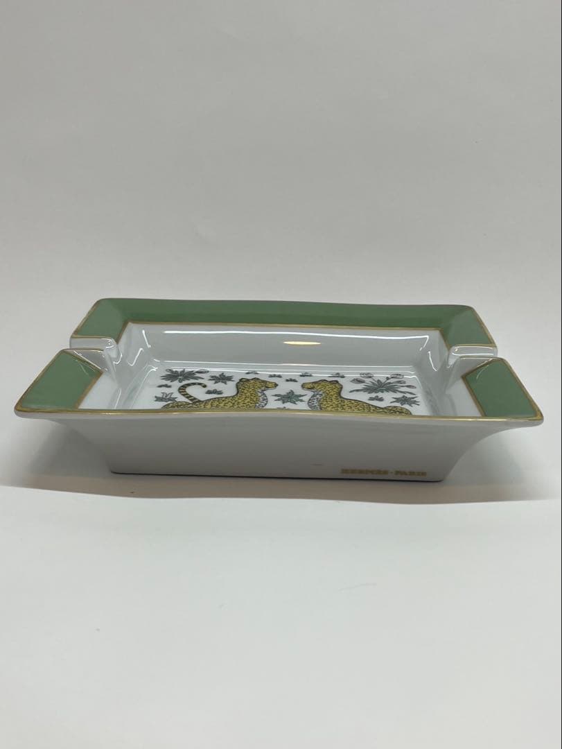 エルメス　アッシュトレイ　ヒョウ柄　箱付き