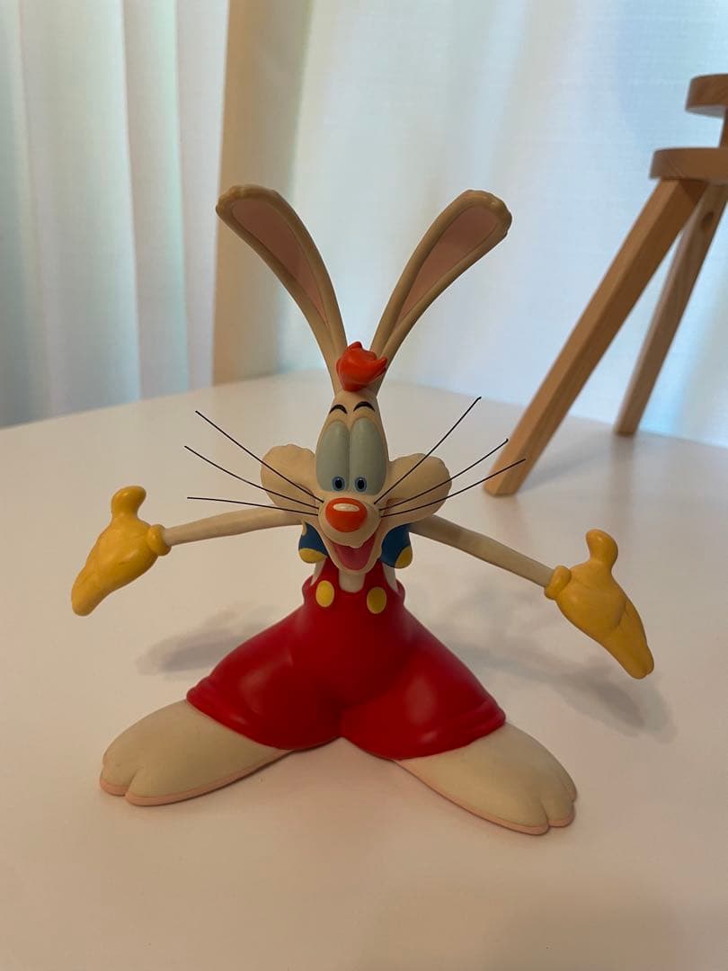 Roger Rabbit、Benny フィギュア2点