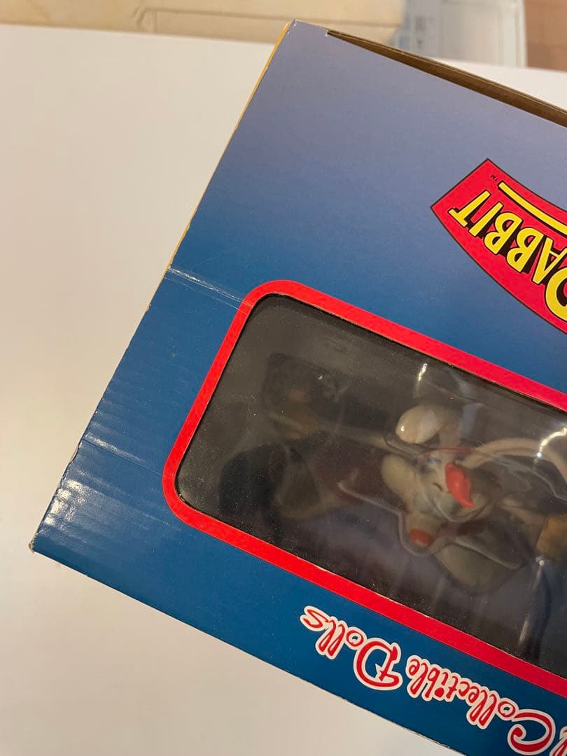 Roger Rabbit、Benny フィギュア2点