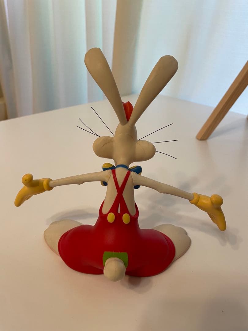 Roger Rabbit、Benny フィギュア2点