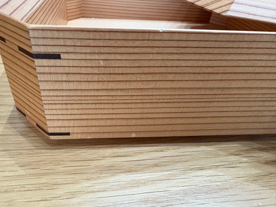 酒井航　ダブルダブルファニチャー　木製　杉重箱２段