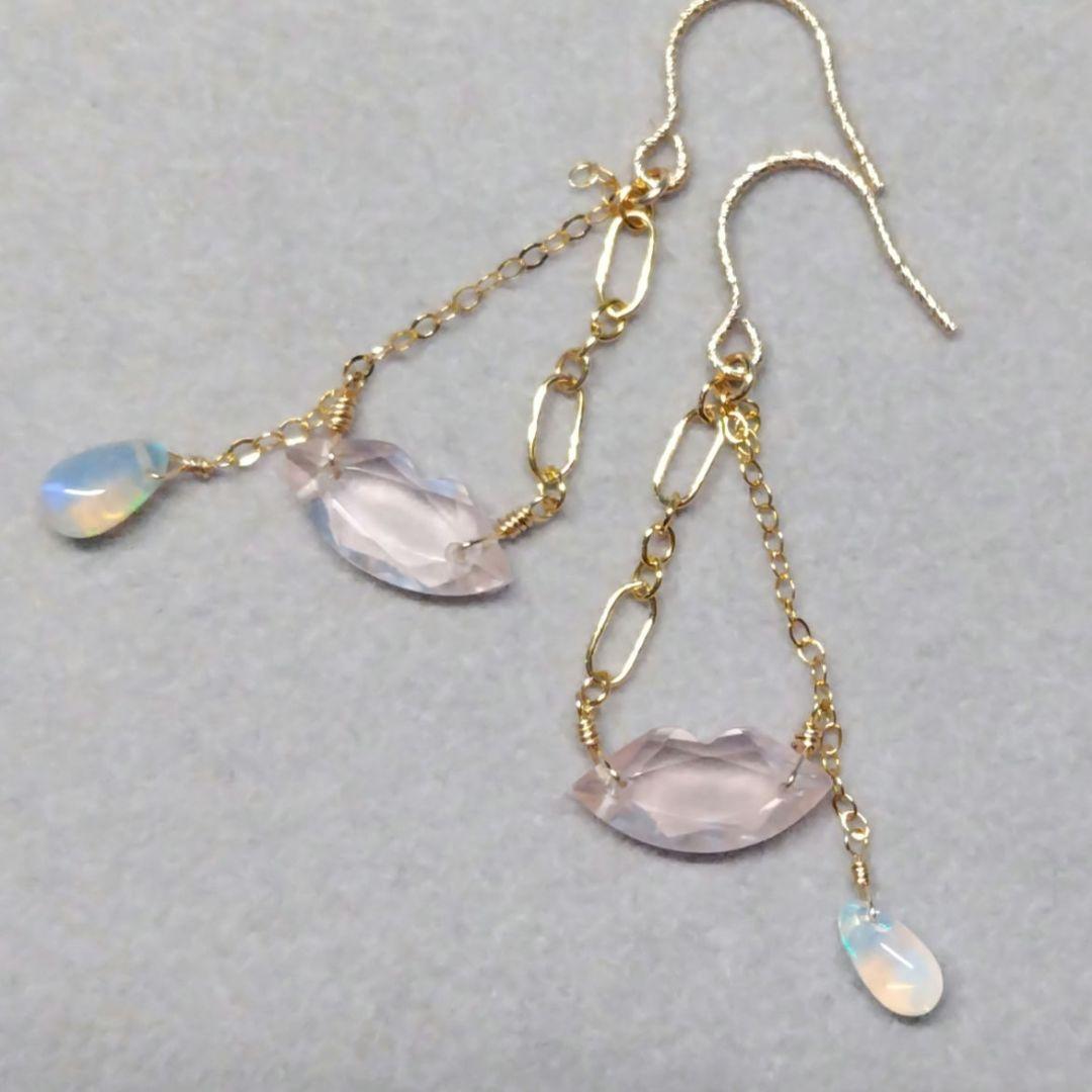 １4Kgf美しい天然石ピアス　 春の新色リップ(^^)