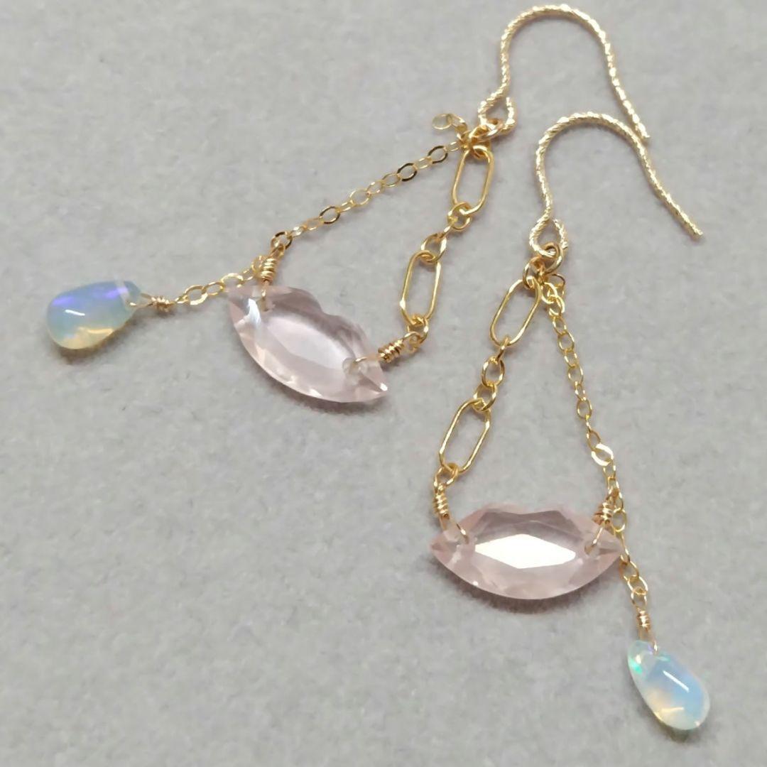 １4Kgf美しい天然石ピアス　 春の新色リップ(^^)