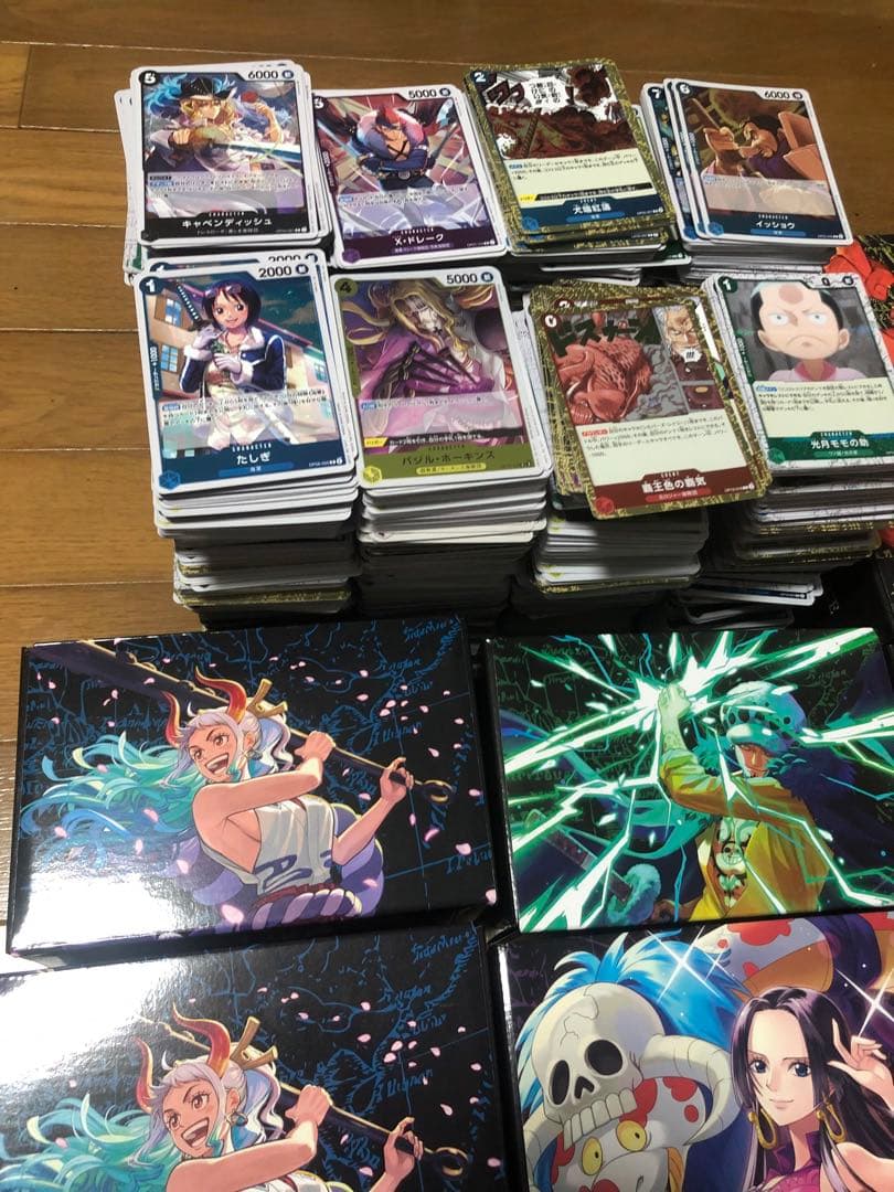 ワンピースカード 光り物のみ約3000枚他大量 まとめ売り 引退 - メルカリ