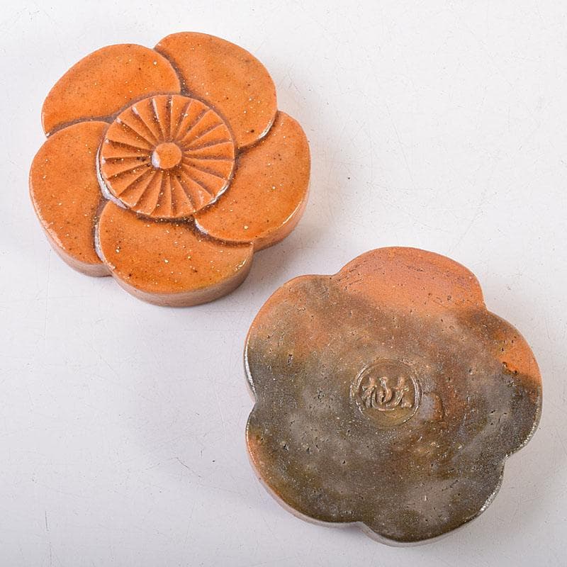 茶道具 大樋焼 九代 大樋長左衛門作 飴釉 捻梅香合 共箱 V 8334 - メルカリ