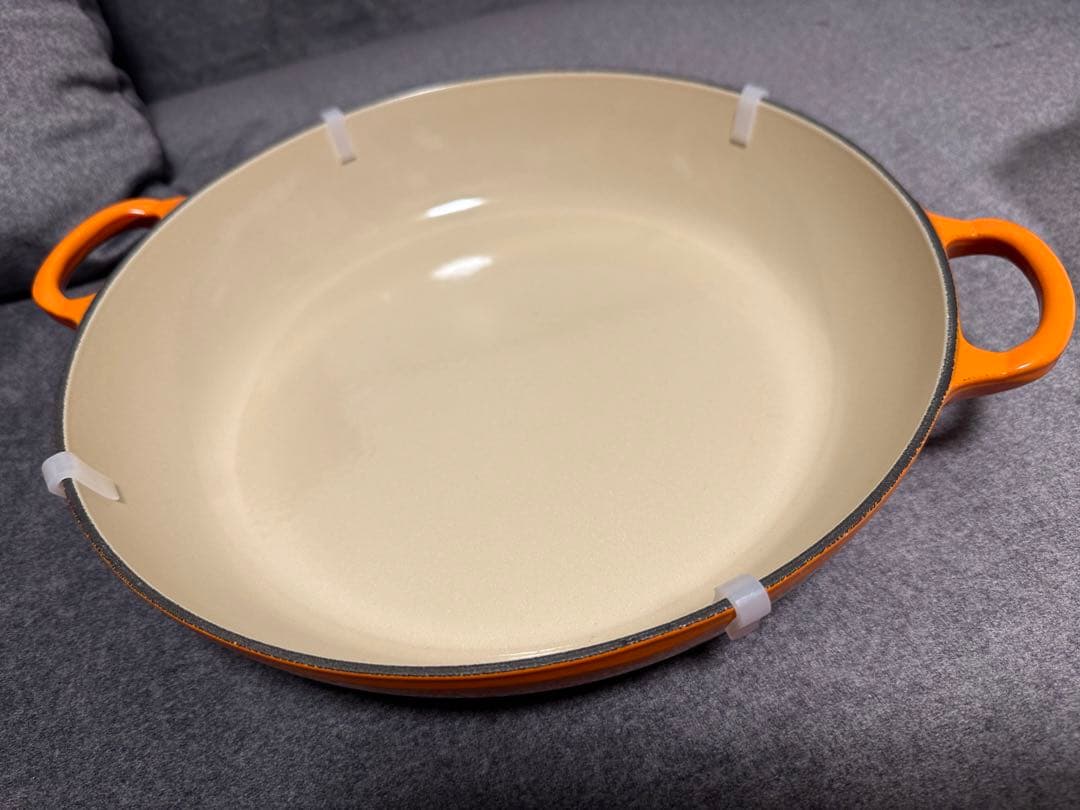 ル・クルーゼ　シグニチャービュッフェ・キャセロール　30cm