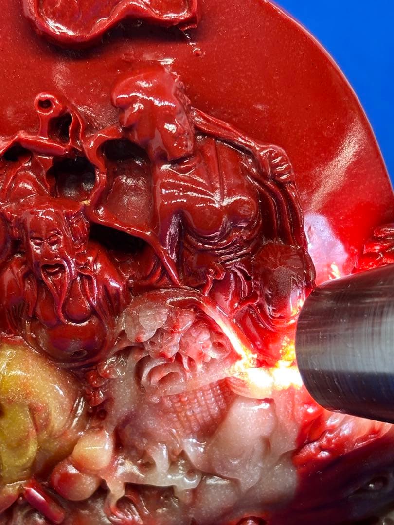 極美品 寿山石荔枝凍 八仙過海 精雕摆件約13×11×3cm370g 5895