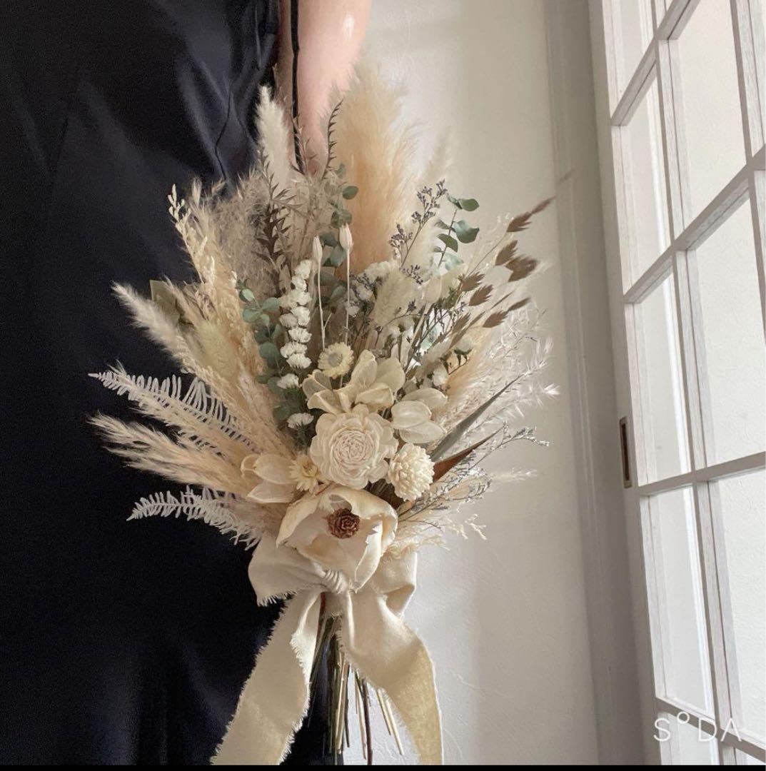 ドライフラワーブライダルブーケ　ホワイトグリーン　パームフラワークラシカル