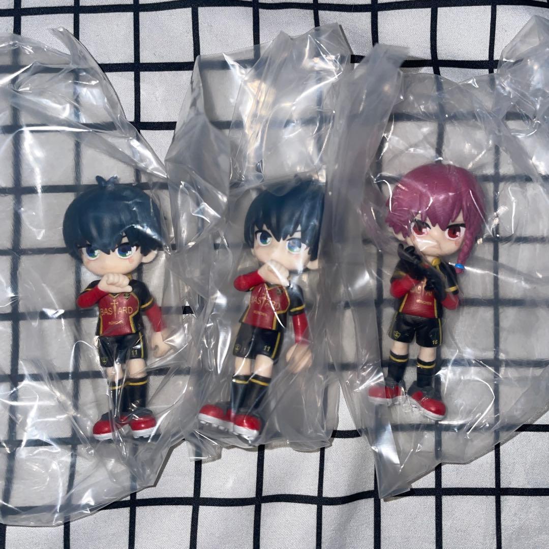 ブルーロック PalVerse パルバース　ぬいぐるみ 潔世一 黒名蘭世