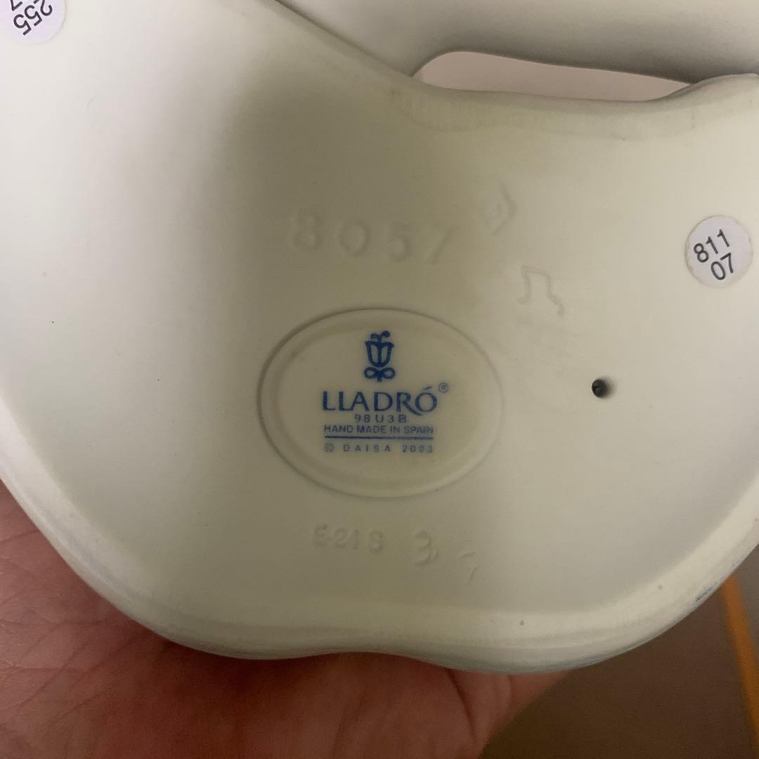 超レア　リヤドロ　ヨガ置物