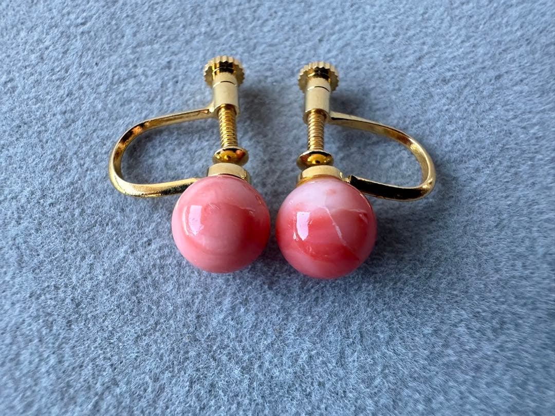 本珊瑚　サンゴ ピアス　指輪　ルースパーツ　花　彫刻　まとめ　天然石