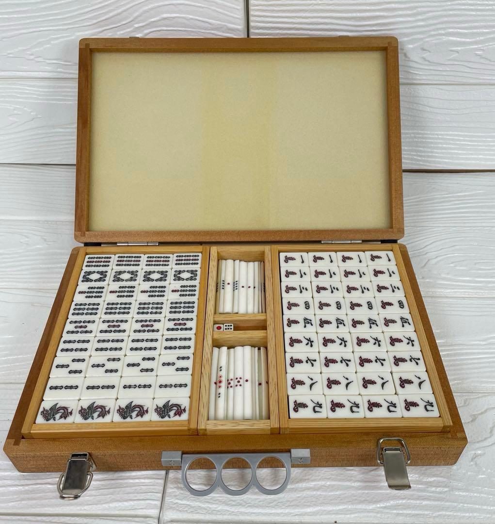 【希少品】　麻雀牌　背面竹　木製ケース　昭和レトロ
