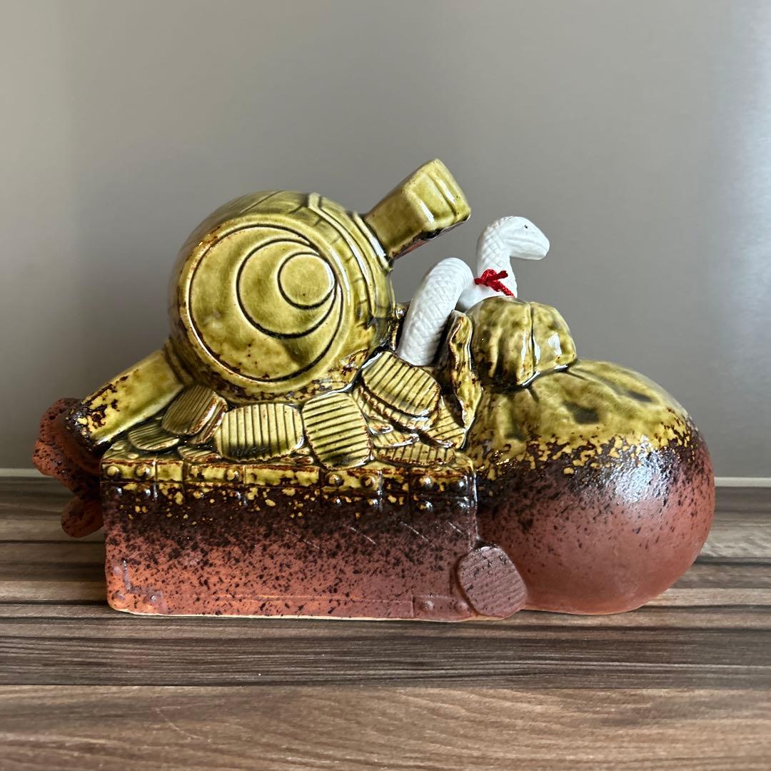 新品未使用✴︎ 信楽焼 開運 置き物 陶仙作 干支 巳 ヘビ - メルカリ