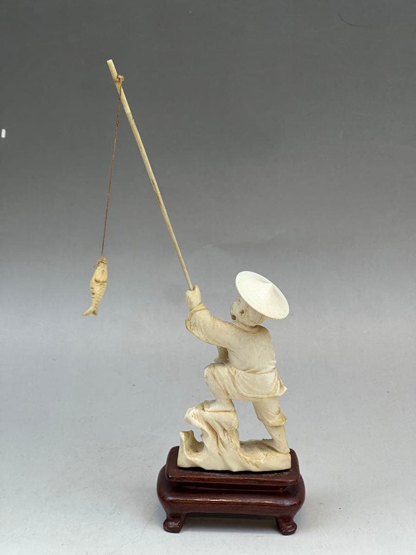 ［美品］極上 白象　翁魚釣り　61g置物　送料込み￼