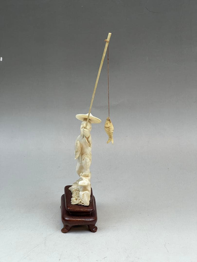 ［美品］極上 白象　翁魚釣り　61g置物　送料込み￼