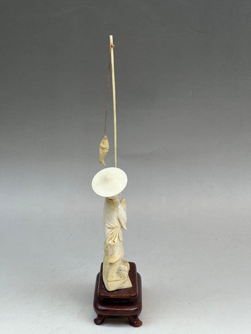 ［美品］極上 白象　翁魚釣り　61g置物　送料込み￼