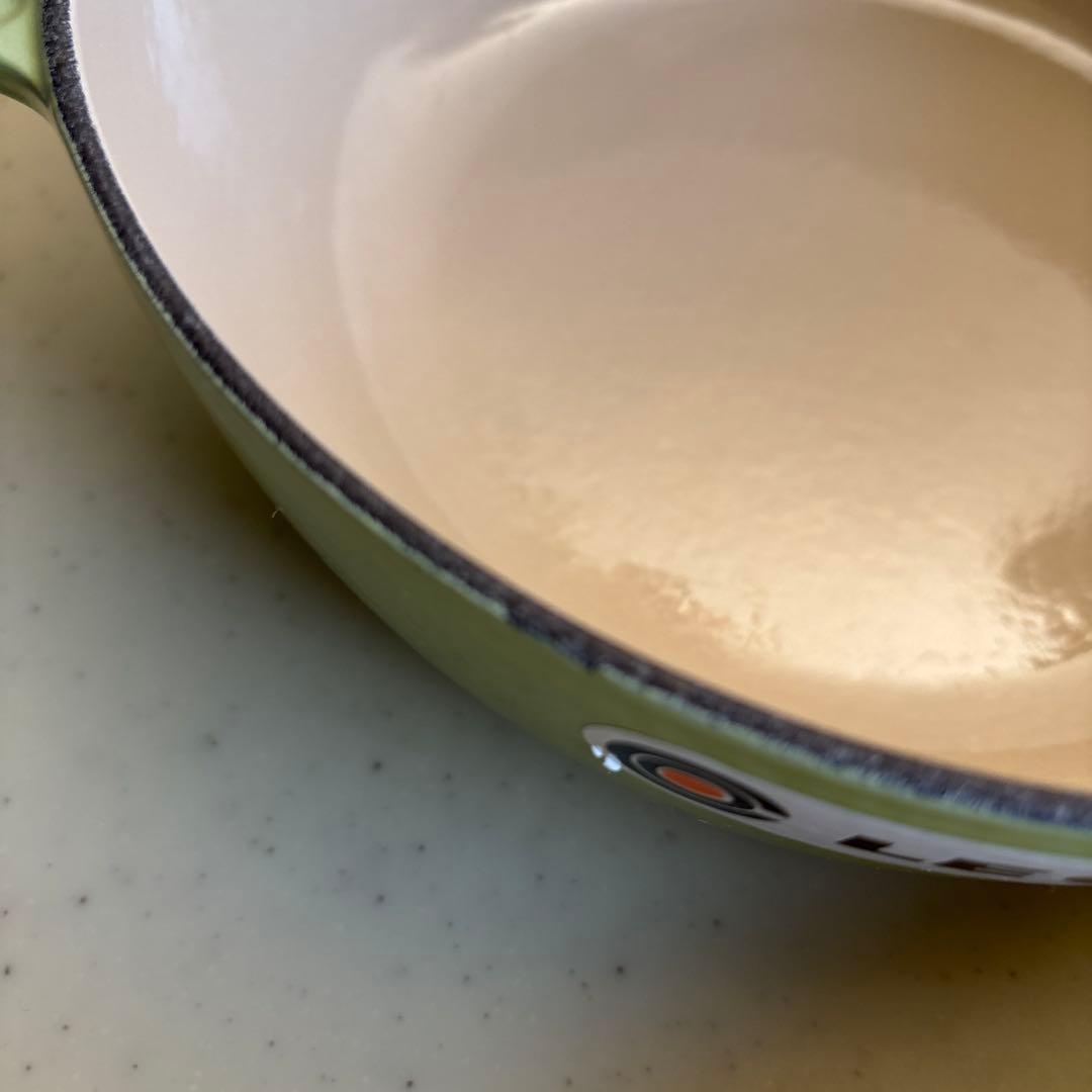 LE CREUSET ソーシエ２１センチ
