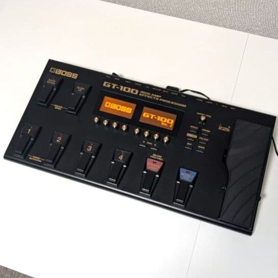 BOSS GT-100 マルチエフェクター 未使用