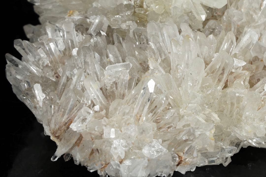 天然鉱物標本 白水晶クラスター 原石 鑑賞石 天然石 美結晶 木箱付 1220g