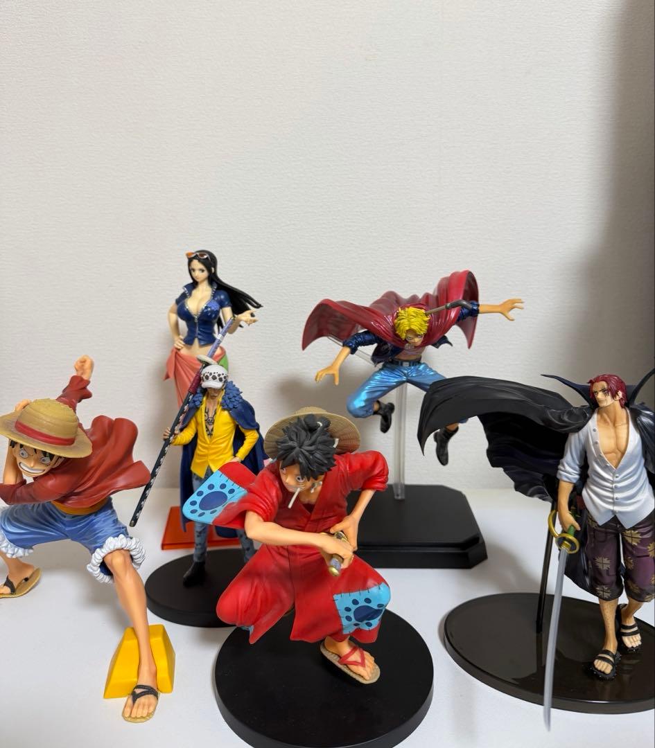 ワンピース フィギュア 6点 まとめ売り - メルカリ