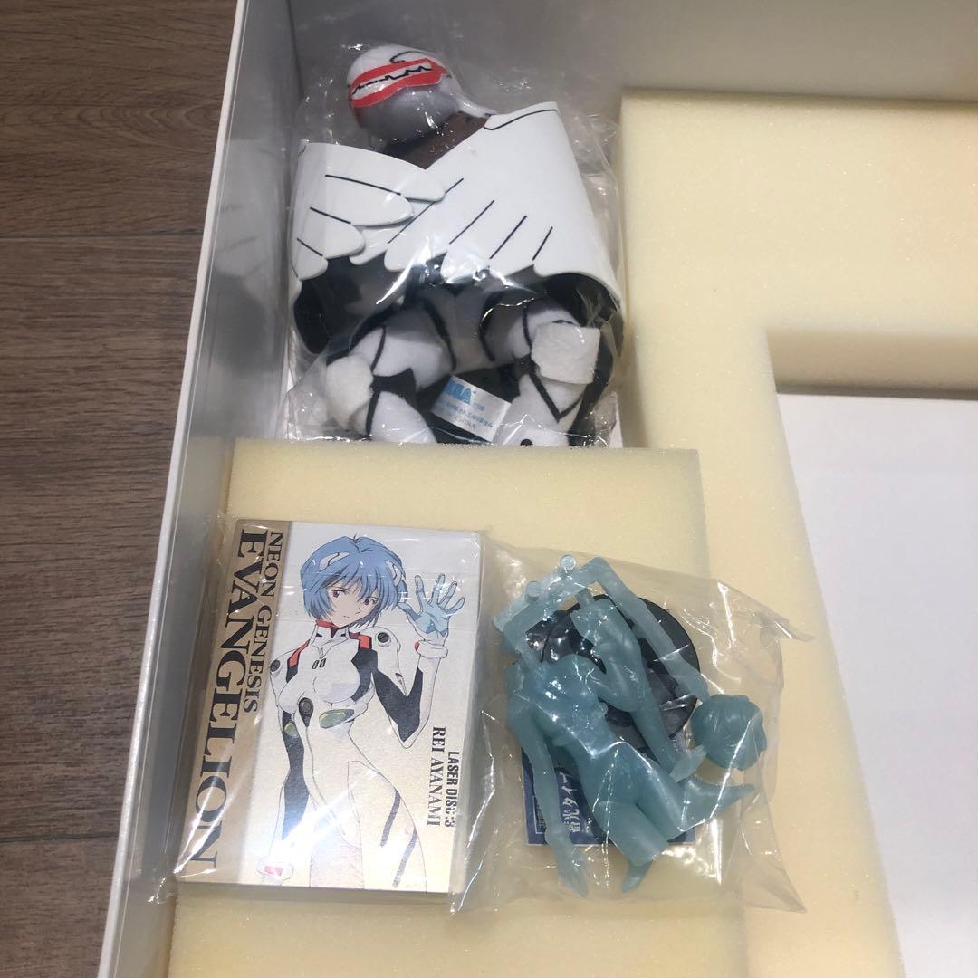 エヴァンゲリオン　LD付録　絵コンテ　フィギュア　ぬいぐるみ　初号機プラモデル