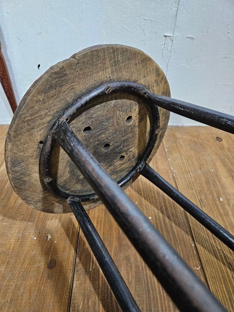 USヴィンテージ 鉄脚のスツール 丸椅子 チェア インダストリアル インテリア